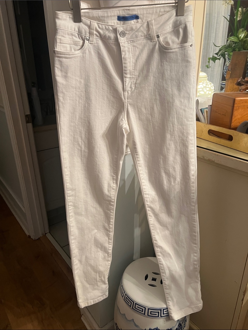 J McLaughlin High Waist Straight Leg Jeans EEEUC